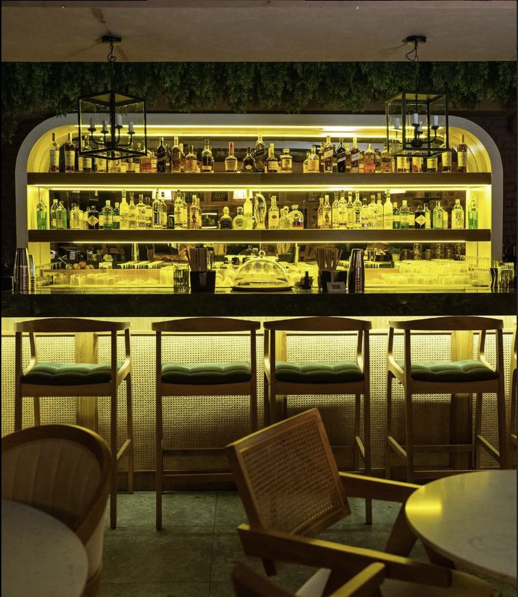 La Fuga Restaurant & Bar